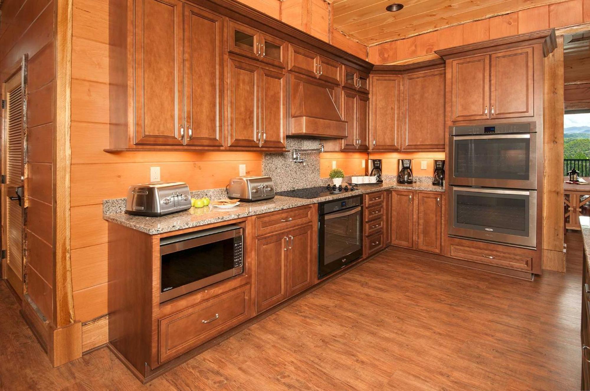 Vila Skyview Mansion:13Bdrm, 17Bath, Sleeps 70, Indoor Pool, Amazing Views Pigeon Forge Exteriér fotografie